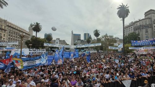 Zeci de mii de persoane au manifestat în Argentina, pentru a marca 47 de ani de la lovitura de stat: Spunem "Niciodată din nou" dictaturii
