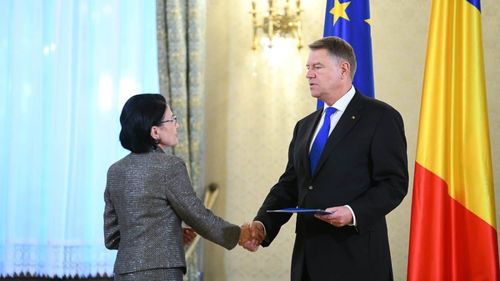 Legea care acordă subvenţii de la buget controversatei Academii a Oamenilor de Ştiinţă din România, sesizată de președintele Iohannis la Curtea Constituțională