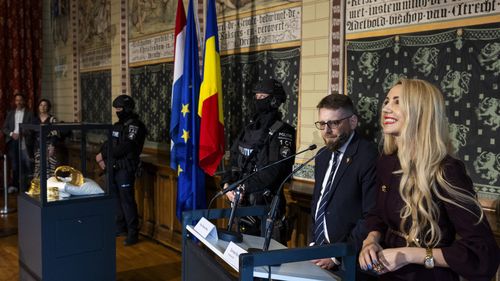 EXCLUSIV | Reprezentanta României la Eurojust, care a contribuit la recuperarea Coifului de la Coțofănești, „răsplătită” cu rechemarea în țară