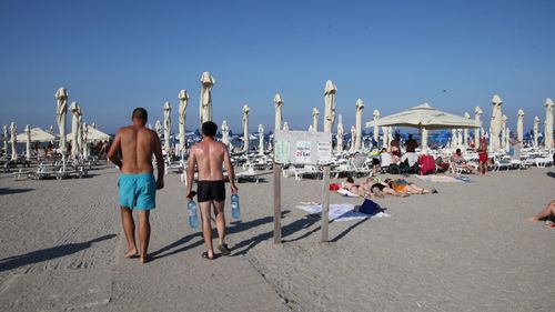 Decizie controversată pe litoral. Hotelierii nu mai sunt dispuși să închirieze o cameră doar pentru două nopți - Pro TV