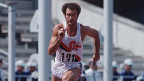 Legendarul Alberto Juantorena, internat în stare gravă din cauza unor complicații post-COVID / Fostul atlet cubanez este singurul sportiv din istorie care a fost campion olimpic la 400 și 800 de metri