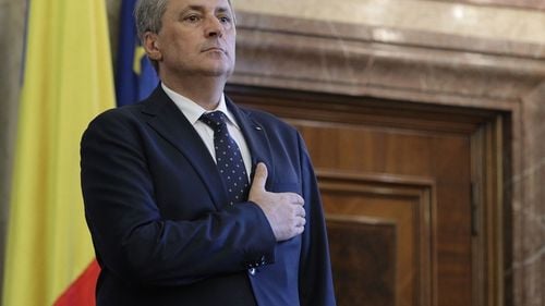 Ministrul de Interne trimite o echipă medicală la Arad pentru a verifica sănătatea prefectului și subprefectului, intrați în concediu medical. Și prefectul de Giurgiu e în concediu