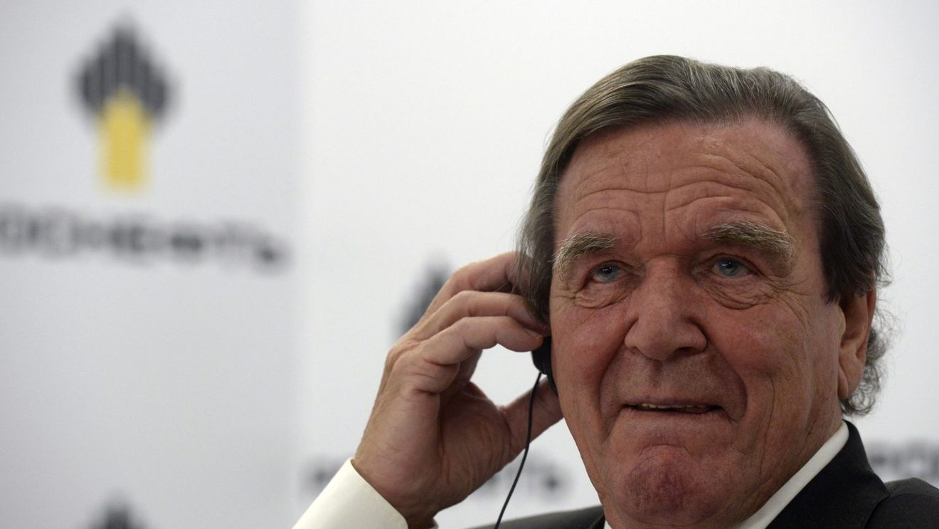 Fostul cancelar german Gerhard Schroder va depune mărturie în ancheta privind construcţia Nord Stream 2