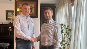 PNL face alianță cu USR, PMP și Forța Dreptei într-o comună din Constanța / A fost semnat protocol electoral care susține același candidat la primărie și o listă comună de consilieri