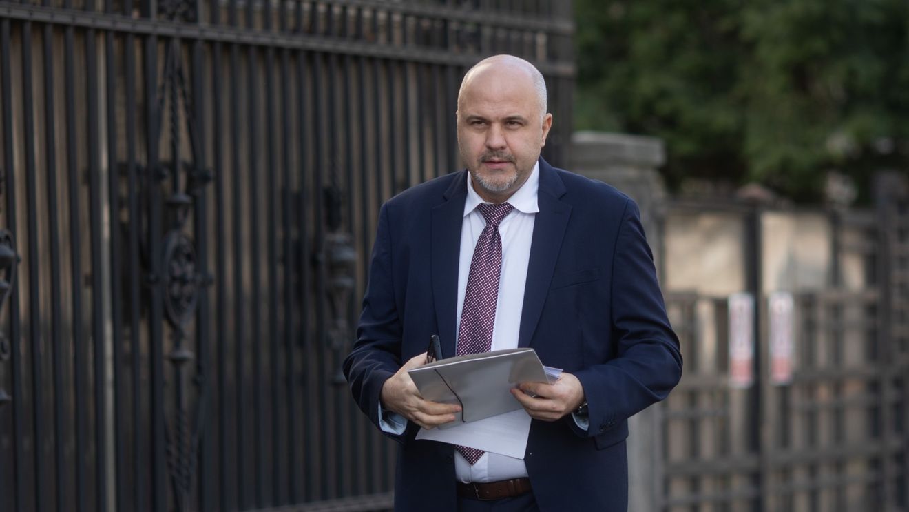 Deputatul USR Emanuel Ungureanu a depus denunţ la DNA şi sesizare la ANI pe numele lui Cătălin Cîrstoiu