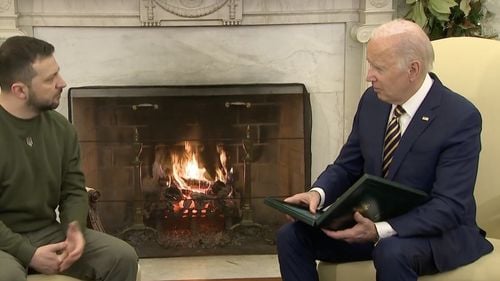 Joe Biden: Congresul va semna pentru acordarea unui ajutor Ucrainei de 45 de miliarde de dolari / Poporul american e pregătit să se opună bătăușilor / Peste 30 de țări au trimis Ucrainei 2000 de tancuri, peste 2 milioane de obuze și 50 de milioane de rachete si sisteme antiaeriene