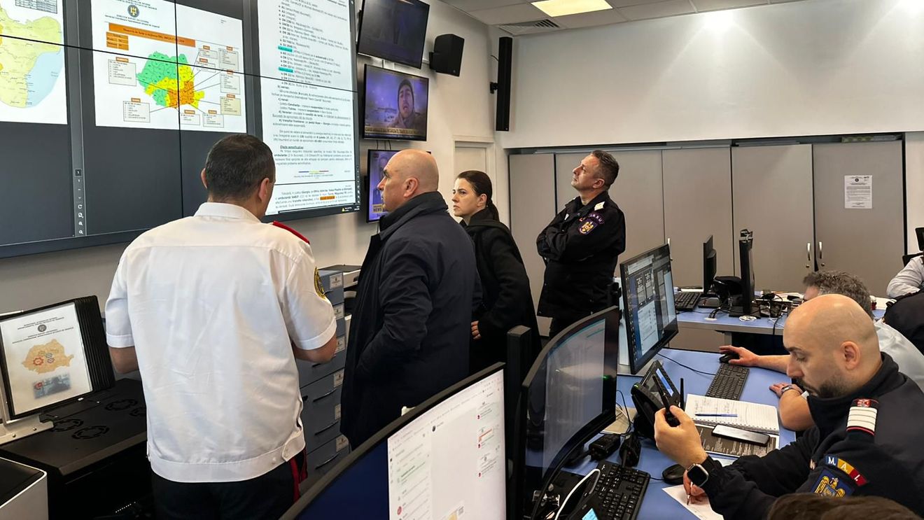 Bolojan a fost în vizită la Centrul Național de Conducere Integrată al MAI