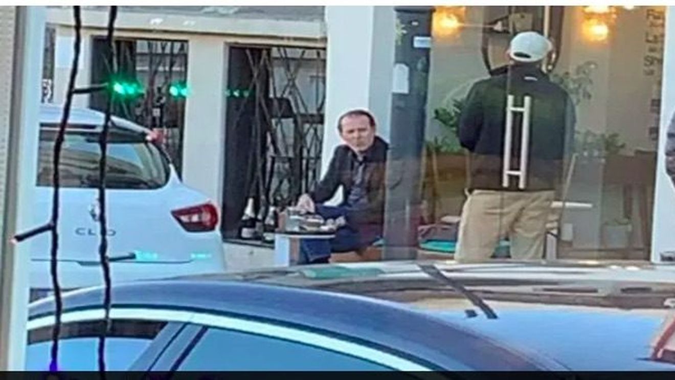 Cîțu, surprins singur la cafea / Ludovic Orban: „Își merită soarta. Iohannis l-a considerat slab și disponibil să accepte orice”