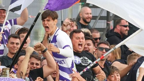 Echipa de fotbal fanion a Timișoarei și-a schimbat din nou numele: Club Sportiv Știința Poli Timișoara / Echipa s-a calificat în barajele de promovare în Liga a II-a