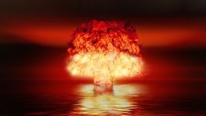 Ambasadorul rus la Londra acuză Marea Britanie de încălcarea obligaţiilor din tratatul de neproliferare nucleară / Boris Johnson a anunțat că va mări arsenalul nuclear al țării, o premieră după Războiul Rece