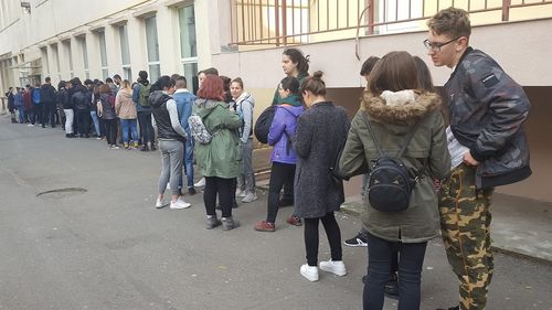 VIDEO Cozi la vot în marile campusuri studențești din București, Iași și Cluj