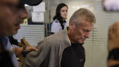 UPDATE Revoluționarul condamnat Dorin Lazăr Maior a fost adus luni cu avionul din Italia