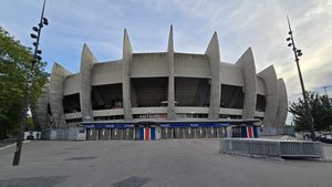 Campioana Franței, nevoită să părăsească legendarul stadion Parc des Princes
