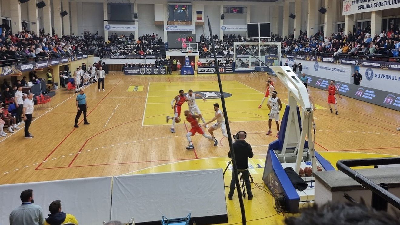 Baschet masculin: U BT Cluj a câştigat pentru a cincea oară Cupa României, după finala cu CSM Oradea / Silvășan: ”Nu conta adversarul, noi ne-am dorit foarte mult trofeul„