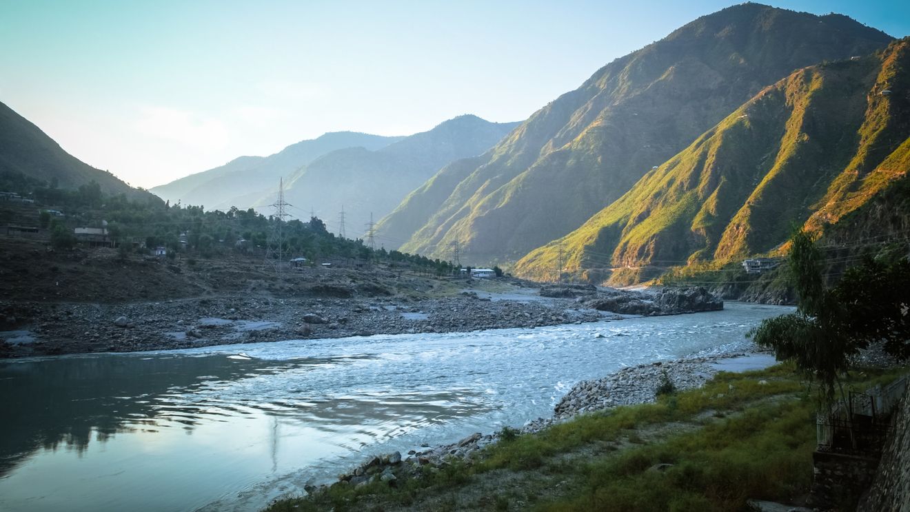 Noapte calmă la frontiera dintre India şi Pakistan, potrivit armatei indiene / Cele două puteri nucleare au încetat cea mai gravă confruntare militară din ultimele două decenii