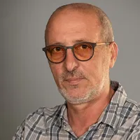 Liviu Avram