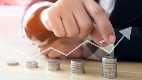 Deficitul bugetar a trecut de 3% din Produsul Intern Brut, după primele nouă luni ale anului