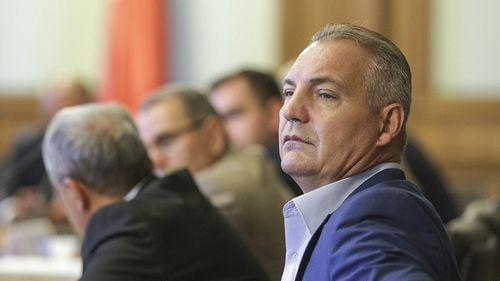 DOCUMENT Procurorii îl acuză pe Mircea Drăghici că a încercat să-i intimideze pe inspectorii Autorității Electorale Permanente care-l verificau și le-a transmis că va fi viitorul lor șef