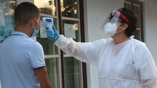 BREAKING 3.350 cazuri noi de Covid în ultima zi după 12.234 de teste. 98 de decese