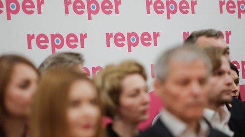 Partidul REPER îşi alege sâmbătă noua conducere / Camelia Sălcudean şi Octavian-Alexandru Berceanu - candidaţii la şefia formaţiunii