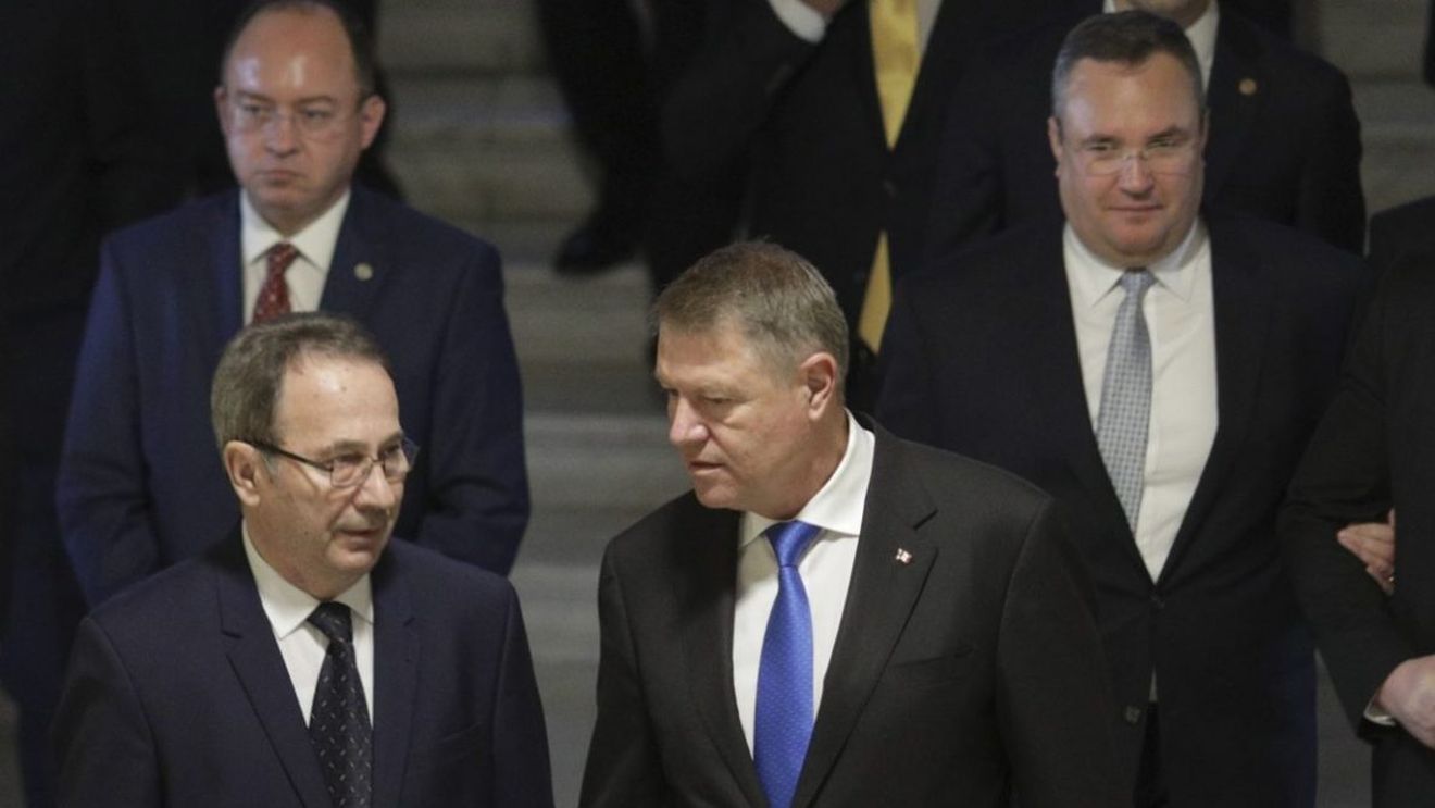 România amenință fundamentul juridic al UE, împreună cu Polonia. Curtea Constituțională condusă de Dorneanu, în atenția întregii Uniuni Europene