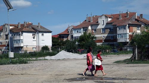 Ciolacu, întrebat dacă există vreun pericol în zona de graniţă: Situaţia este sub control şi trebuie să ne pregătim să nu fie niciun pericol / Adăposturile nu sunt foarte aspectuoase, dar a fost o improvizaţie pentru o perioadă scurtă de timp