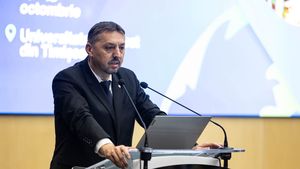 Daniel David susține în premieră că are în plan reintroducerea burselor olimpice „pe termen foarte scurt, din prima parte a anului viitor”