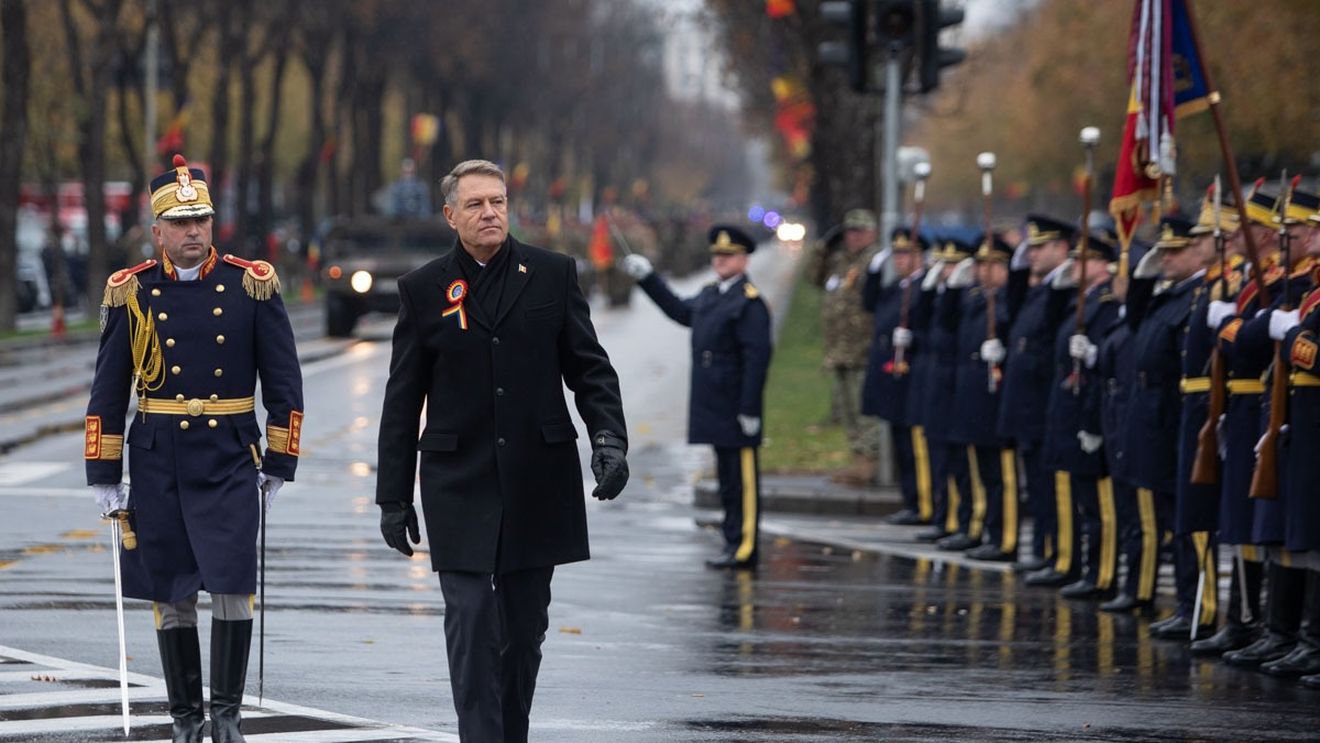 Președintele Klaus Iohannis participă la ultima paradă și ultima recepție de Ziua Națională în calitate de șef al statului