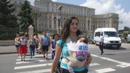 DOCUMENT Proiect de OUG: Stimulentul de reinserție pentru părinții care se întorc la muncă înainte de împlinirea de către copil a vârstei de 6 luni crește de la 650 de lei la 1.500 de lei