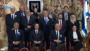 Israel: Benjamin Netanyahu întâmpină mari probleme la formarea guvernului cu aliații săi din extrema dreaptă, care doresc neapărat portofoliul Apărării. Statele Unite au obiecții