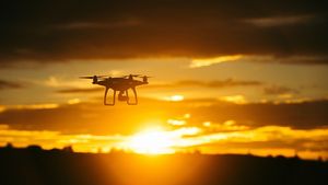 O dronă de recunoaştere s-a prăbuşit azi-noapte la Zagreb, fără să facă victime / Premierul croat: Drona a survolat Ungaria şi România, venind dinspre Ucraina / UPDATE MApN: Un obiect aerian a fost reperat pentru 3 minute în spațiul aerian românesc