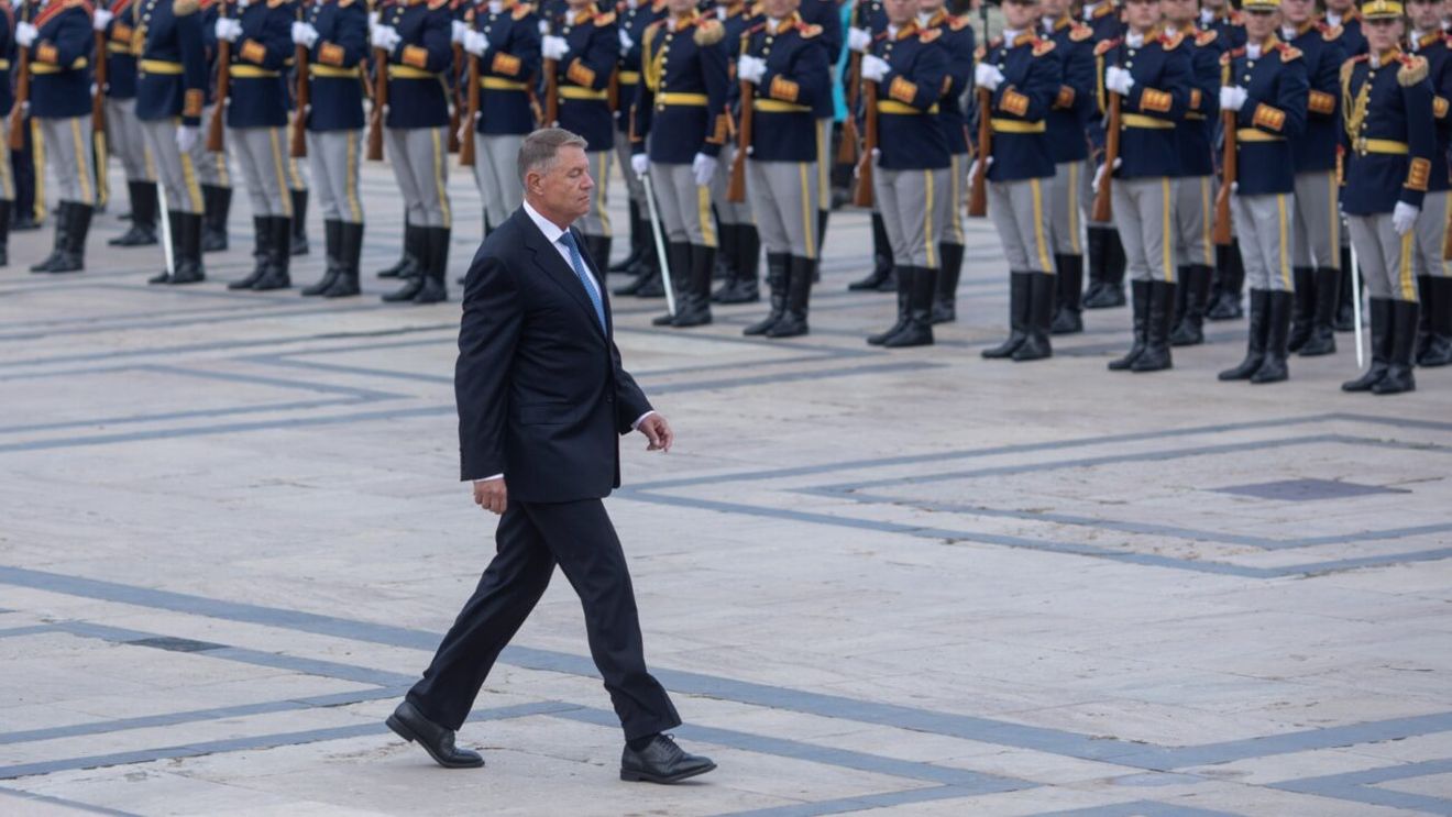 EXCLUSIV Statul român își construiește instrumente pentru a proteja cetățenii români din Republica Moldova și Ucraina. Proiectul legii apărării naționale dă în premieră puteri președintelui pentru românii ”aflați în pericol în afara teritoriului național”