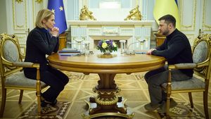 Ambasadorii statelor membre ale UE au aprobat împrumutul de 90 de miliarde de euro pentru Ucraina / Zelenski a anunțat că merge personal în Cipru pentru a se asigura că împrumutul e deblocat