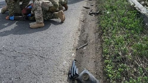 Militari ai Forţelor pentru Operaţiuni Speciale au acordat primul ajutor victimelor unui accident rutier de pe Centura Buzăului
