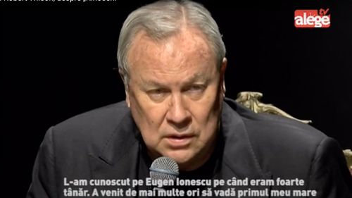 Regizorul american Bob Wilson a murit la vârsta de 83 de ani / "Peter Pan", "Turandot", "Einstein on the Beach": punerile sale în scenă ale unor opere originale cât şi ale unor lucrări din repertoriul tradiţional au făcut senzaţie oriunde au fost prezentate, mai ales în Franţa