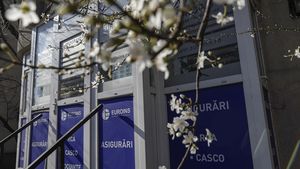 Guvernul precizează că va susține „toate măsurile necesare” pentru a proteja interesele asiguraților, în urma retragerii autorizației Euroins
