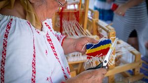 Sibiu: Vizitatorii îmbrăcaţi în ie intră gratis la Muzeul ASTRA