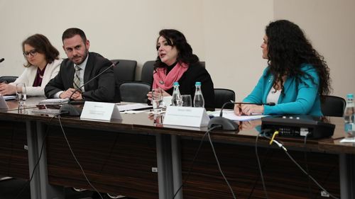 Ministrul Boloş, întâlnire cu Comisarul european pentru Egalitate / Cei doi au discutat pe tema finanțărilor dedicate incluziunii sociale