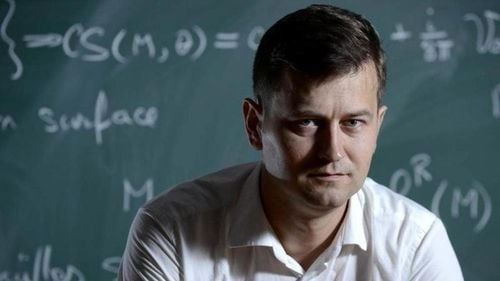 Insectarul plagiatorilor. Cum au încercat să scape politicienii de rușinea furtului intelectual (Op-ed)