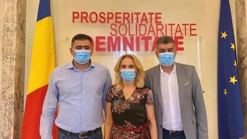 Cine reabilitează blocurile din Sectorul 2: o asociere de firme abonate la contracte pe vremea lui Onțanu / Una dintre companii a fost fondată de fratele actualului viceprimar al Sectorului 2, candidatul susținut de PSD
