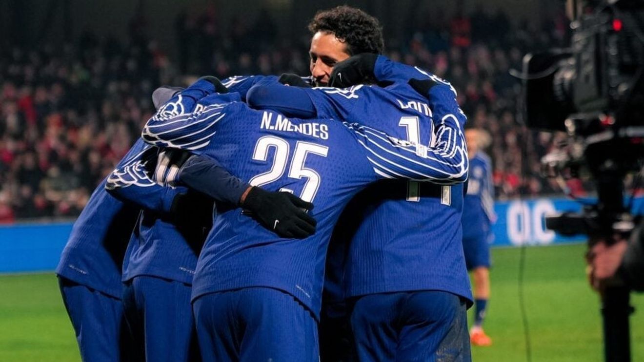 Liga Campionilor: Dennis Man, remarcat în  Bayer Leverkusen – PSV Eindhoven 1-1 /  Barcelona pierde acasă cu PSG, după ce au condus cu 1-0 / Rezultatele înregistrate miercuri