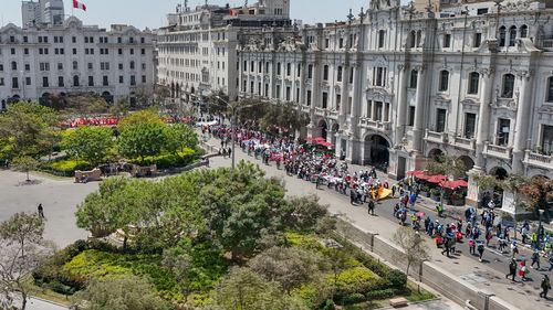 Generația Z din Peru se mobilizează „împotriva nedreptăților”, în ciuda represiunii autorităților