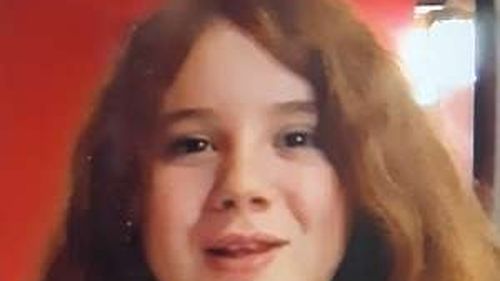 O fată în vârstă de 12 ani, care a plecat de la domiciliu din oraşul Popeşti Leordeni, căutată de polițiști