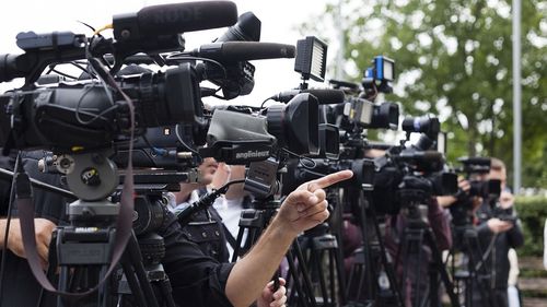 Scădere dramatică a presei din România în clasamentul libertății mass-media realizat de Reporteri fără Frontiere: a pierdut opt poziții și a fost depășită de presa din Republica Moldova / ”Utilizarea banilor publici pentru a cumpăra o acoperire mediatică pozitivă este o practică politică larg răspândită”