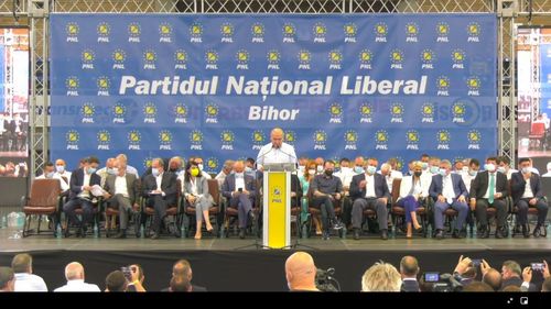 Orban, la alegerile PNL Bihor: Ilie Bolojan este cartea de vizită a PNL, omul cu care ne mândrim / Nu vă spun acum despre Congresul din 25 septembrie, până atunci mai e. Acum vă alegeți conducerea aici