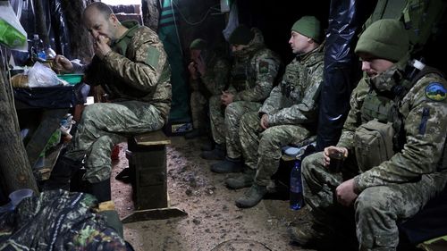 "Epidemia de șoareci" de pe frontul din Ucraina amintește de Primul Război Mondial: "Nu șoarecii ne vizitau, noi eram oaspeții lor"