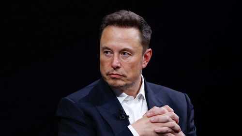 The Guardian: Motivul pentru care Elon Musk a fuzionat compania sa de rachete cu start-up-ul său de inteligență artificială