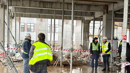 VIDEO FOTO Ministrul Sănătății, în vizită pe șantierul Centrului de Mari Arși de la Spitalul Clinic de Urgență pentru Copii „Grigore Alexandrescu” din București: Vor fi opt paturi de arși grav și 16 paturi pentru pacienții cu arsuri, dar care nu necesită terapie intensivă