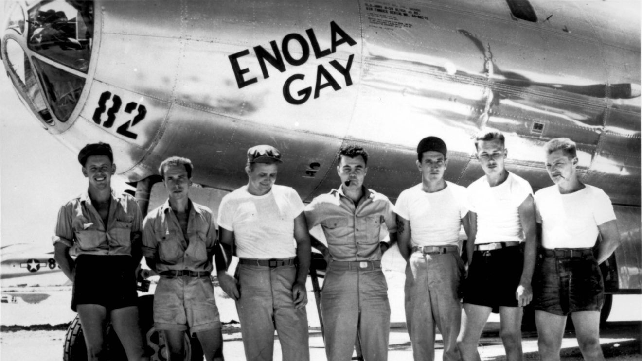 Eroi de război, avionul care a bombardat Hiroshima și premiere militare se numără printre cele 26.000 de imagini marcate pentru eliminare în cadrul epurării Inițiativei Diversitate, Echitate, Incluziune (DEI) de către ministerul apărării al Statelor Unite