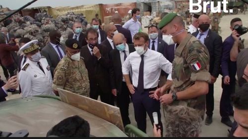 Liban: O manifestaţie împotriva cooperării lui Macron cu liderii politici locali a degenerat în ciocniri cu poliția